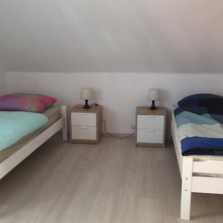 22B Grosse Wohnung Mit Balkon, Smarttv Und Wlan Korb Esterno foto