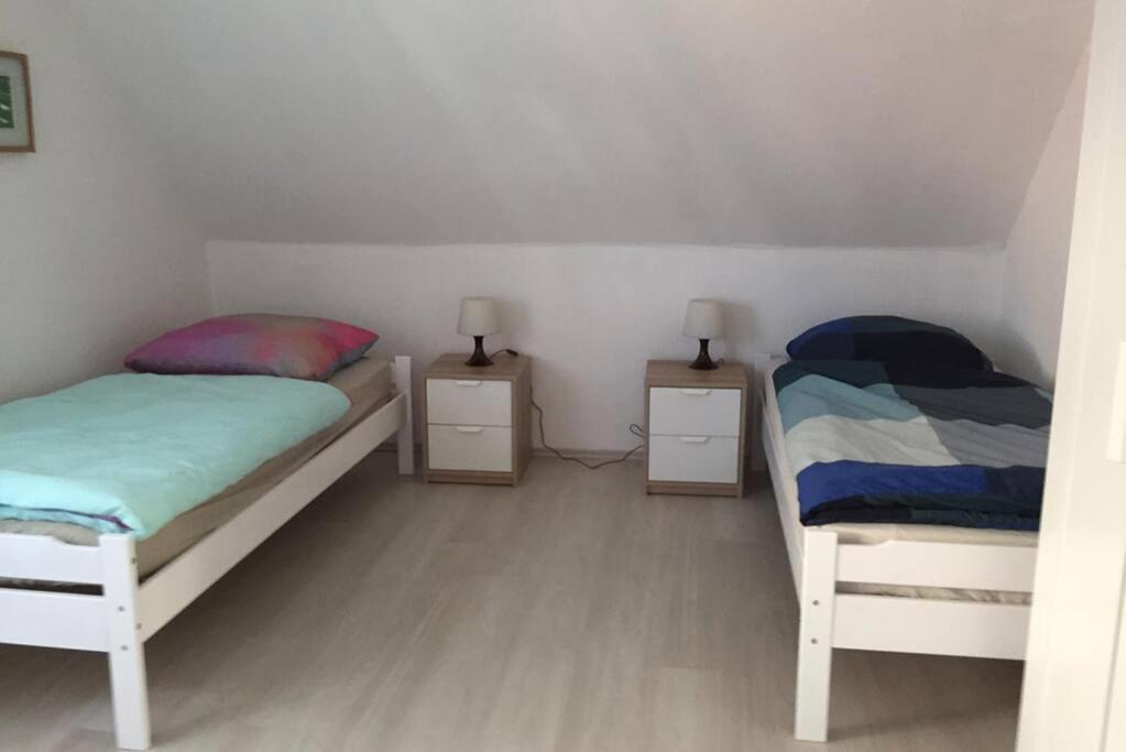 22B Grosse Wohnung Mit Balkon, Smarttv Und Wlan Korb Esterno foto