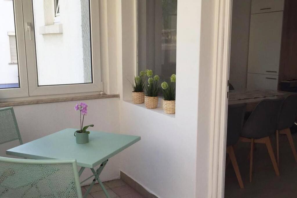 22B Grosse Wohnung Mit Balkon, Smarttv Und Wlan Korb Esterno foto